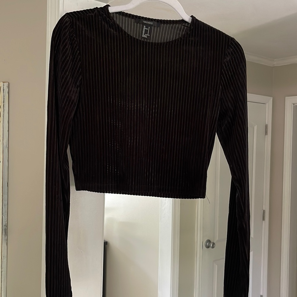 Forever 21 black long sleeve top